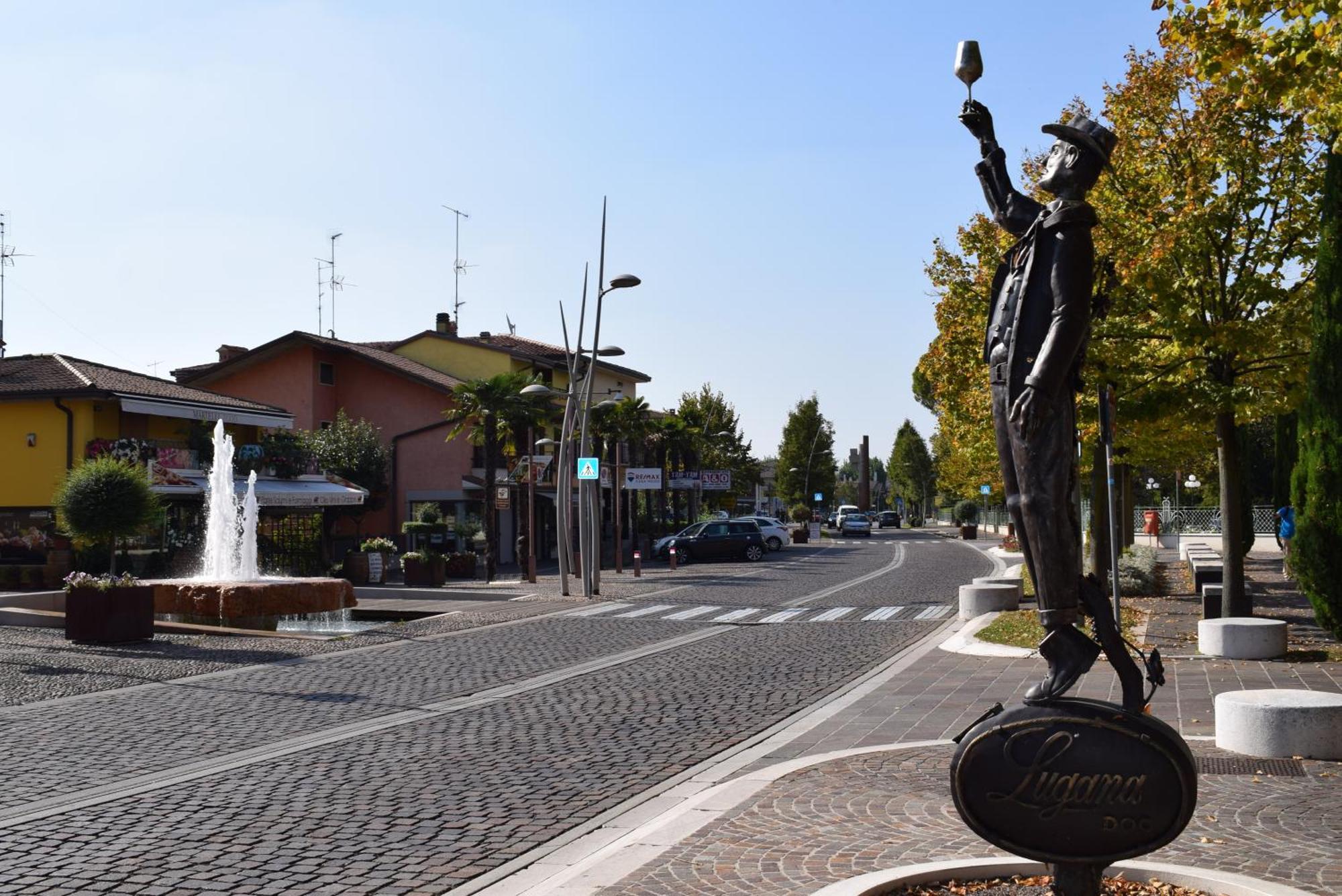 Azur Apartment Sirmione Exterior foto